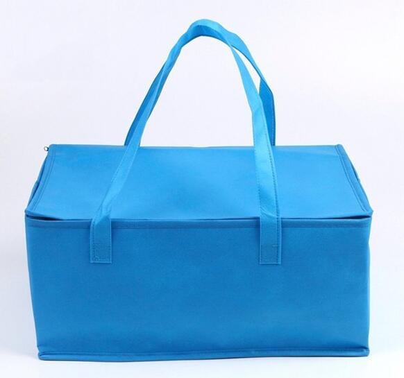 Reusable aluminium foil thermal insulation material cooler bag for picnic with Strapping tape closureRecycled PP Woven Plast