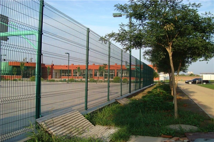 Curved Welded Wire Mesh Fence Panel For Garden With 50x100mm Hole Size