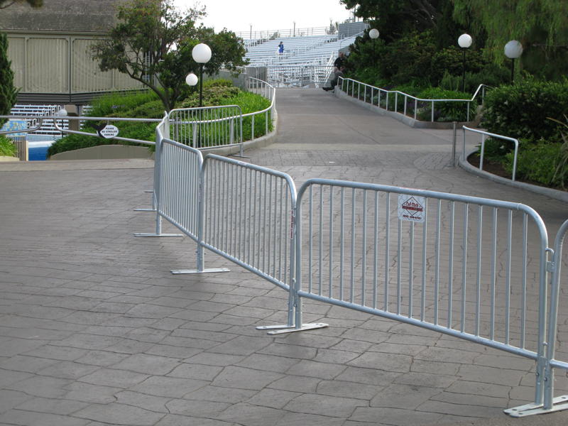 Hot Dipped Galvanized After Welded French Style Bike Rack Temporary Barricade Fence