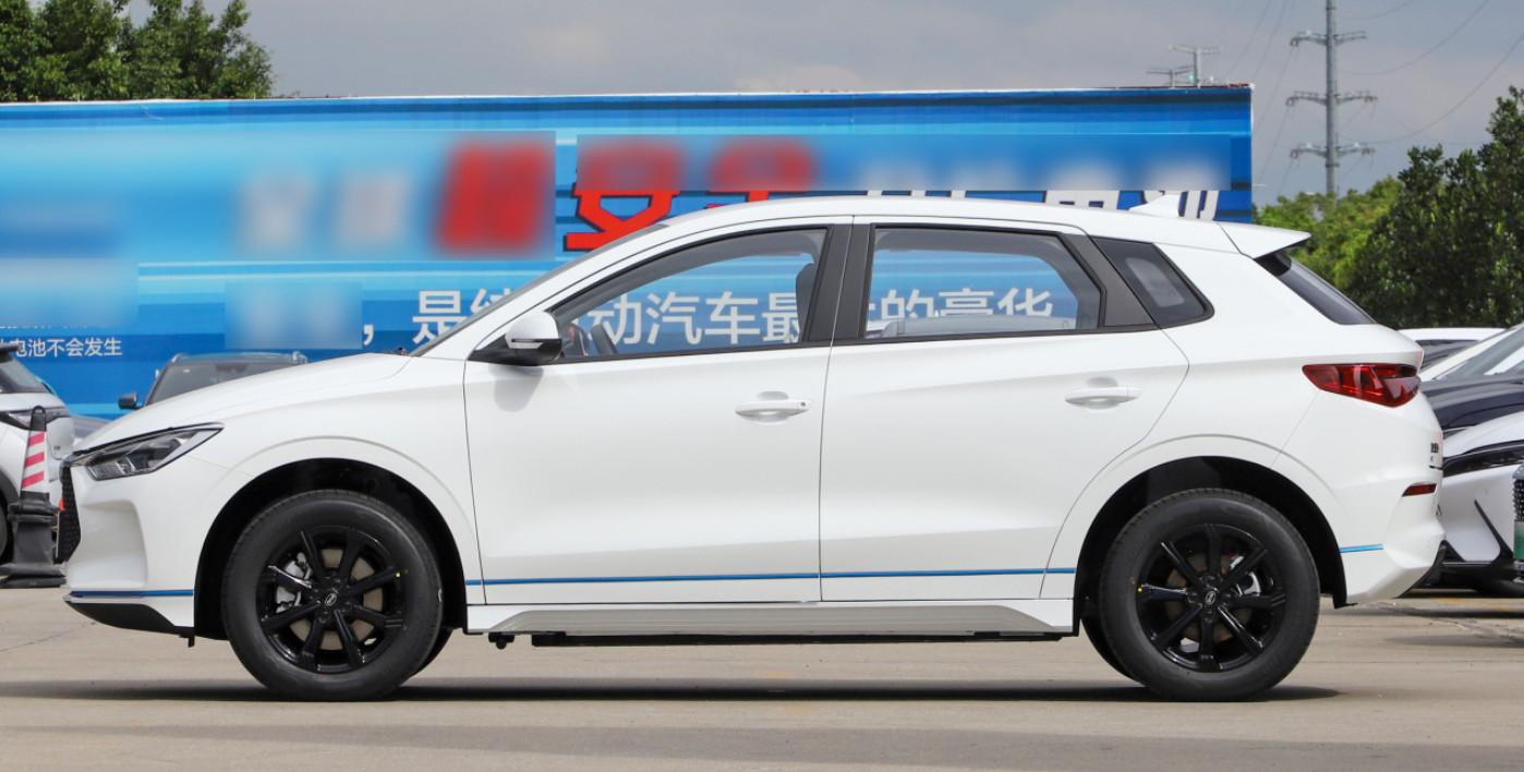 Byd E2 2021 Distinguished Compact Car Electric 5 Door 5 Seat Hatchback