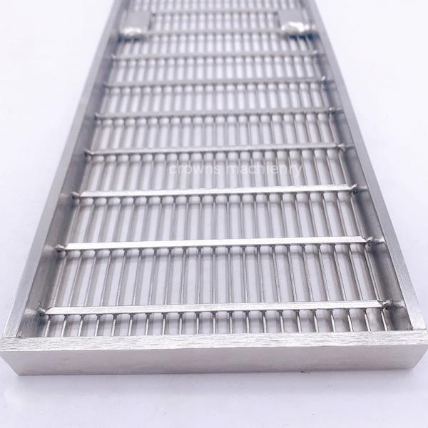 Buy cheap Manufacturer of Stainless Steel Welded Wedge Wire Screen Honeycomb Panel from wholesalers