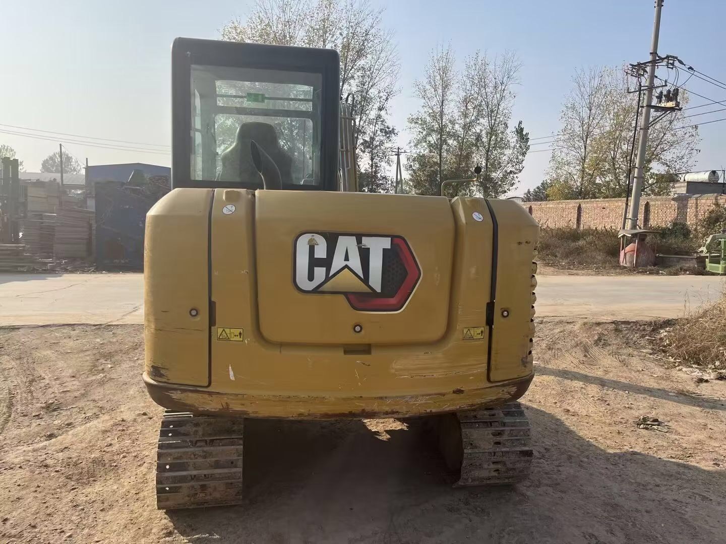Caterpillar 305.5E Excavator 5.3 Ton Operating Weight and ORIGINAL Hydraulic Cylinder