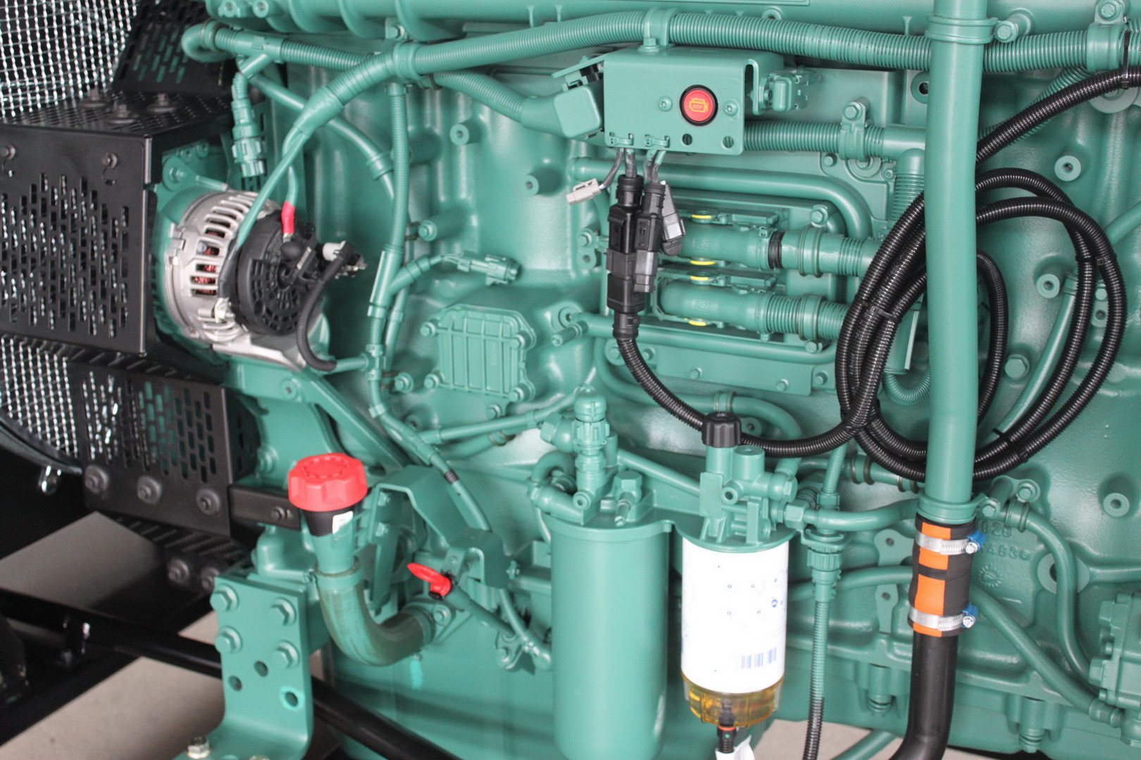 1100KW DC24V Three Phase Cummins Diesel Generator Set KTA50-G8