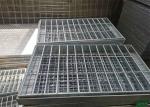 Hot Dip Galvanized Stair Treads Steel Grating 60mm Serrated Style