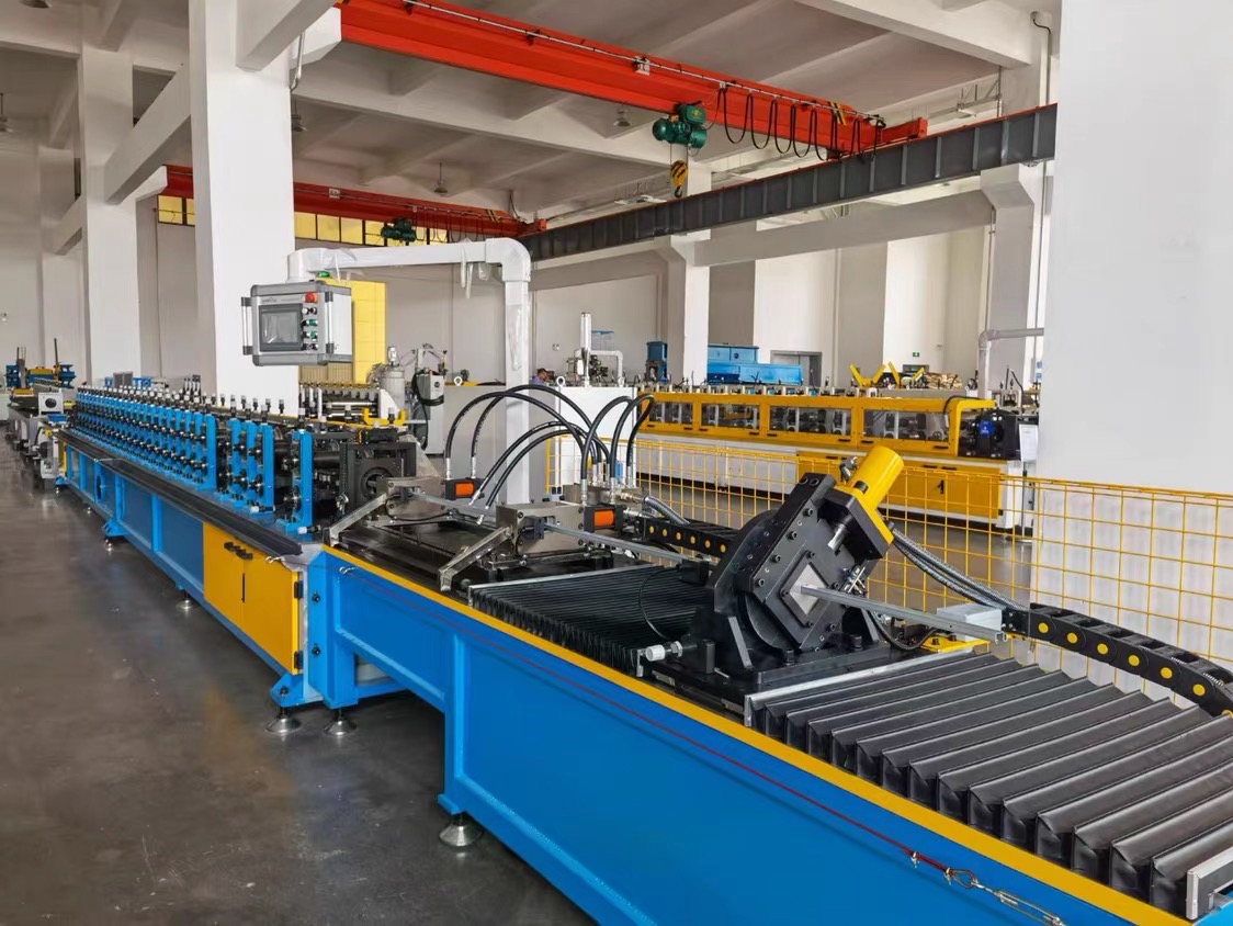 1.5-2.5mm Thickness Solar Panel Support Strut Channel Roll Forming Machine
