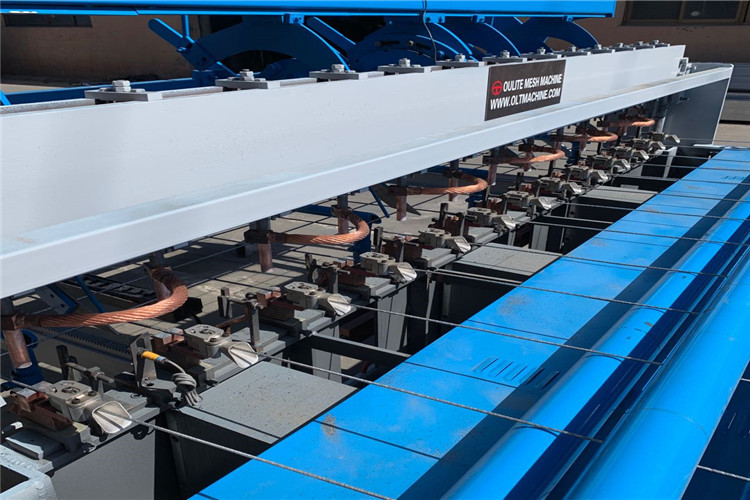 Galvanized Steel Anti Climb Fence 3mm Wire Mesh Welding Machine