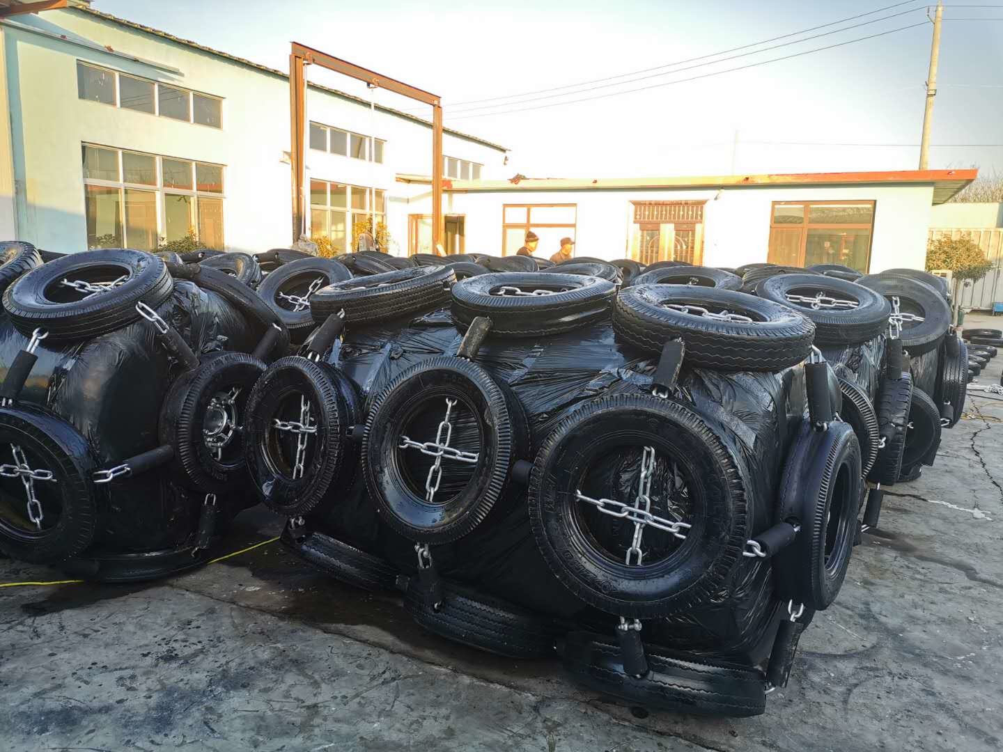 STS And STD Marine Floating Tyre And Chain Net EVA Foam Filled Fender