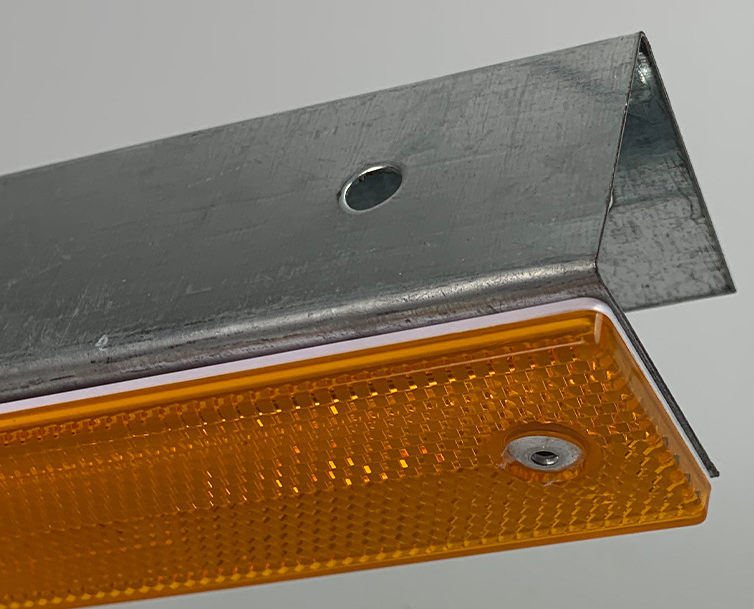Aluminum Road Marking Reflector with Casting Aluminum Alloy Plastic Body Material