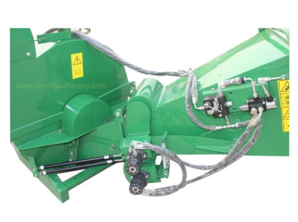 Buy cheap Two Rollers 9 Inch Wood Chipper Double Edge Blades For 65 - 100 HP Tractor from wholesalers