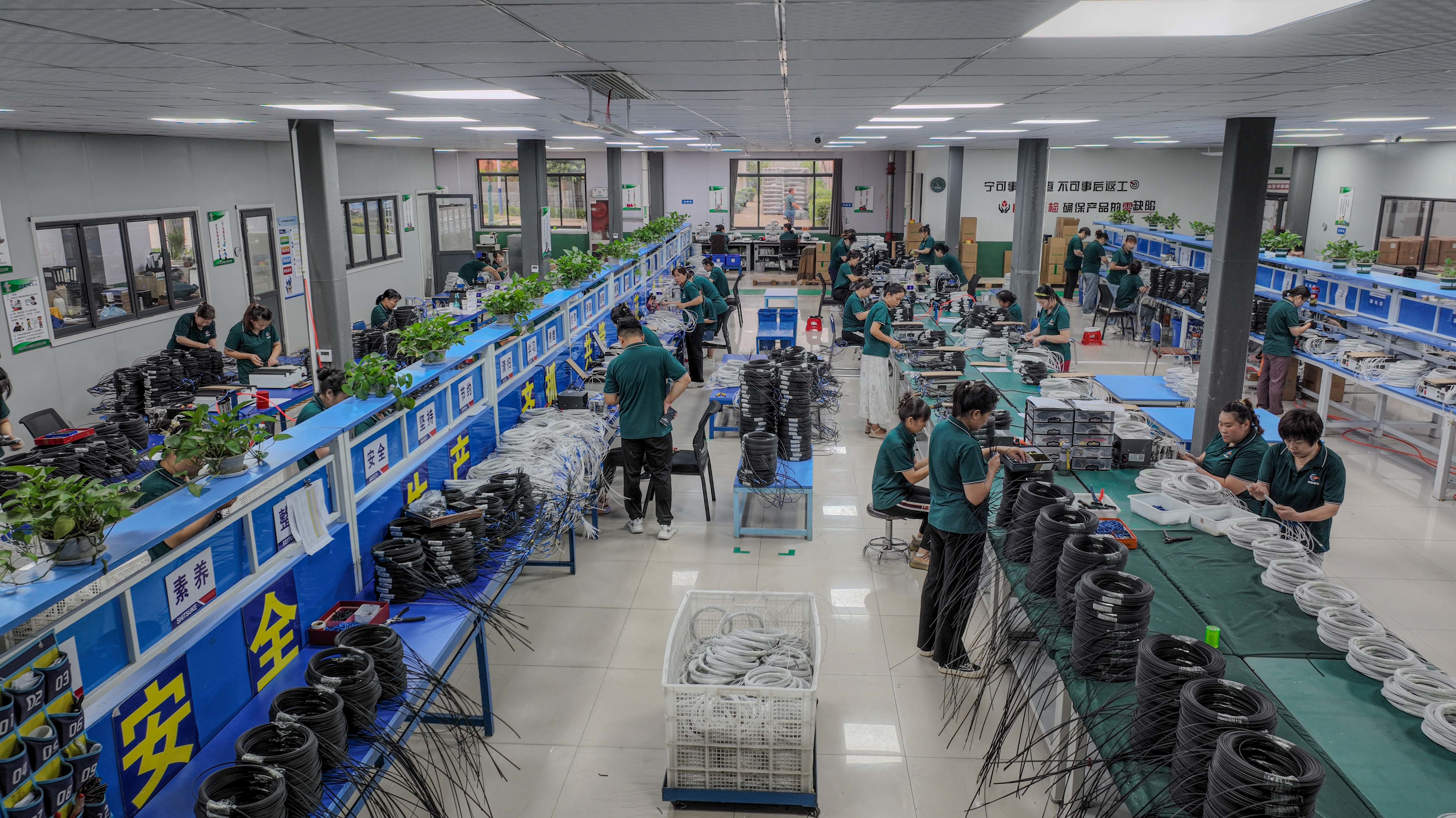 Optimal Network Performance Fiber Optic Patch Cord with UPC Polish and 100% Test