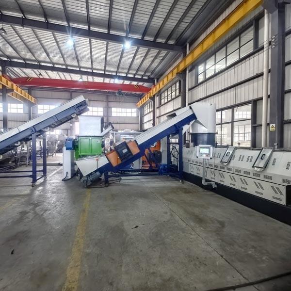 Buy cheap PP PE Extruder Plastic Pelletizing Line , Pelletizing Machine Two Stage 500kg/Hr from wholesalers