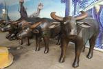 Life Size Artificial Cow Vivid Fiberglass Animal Cattle Statues