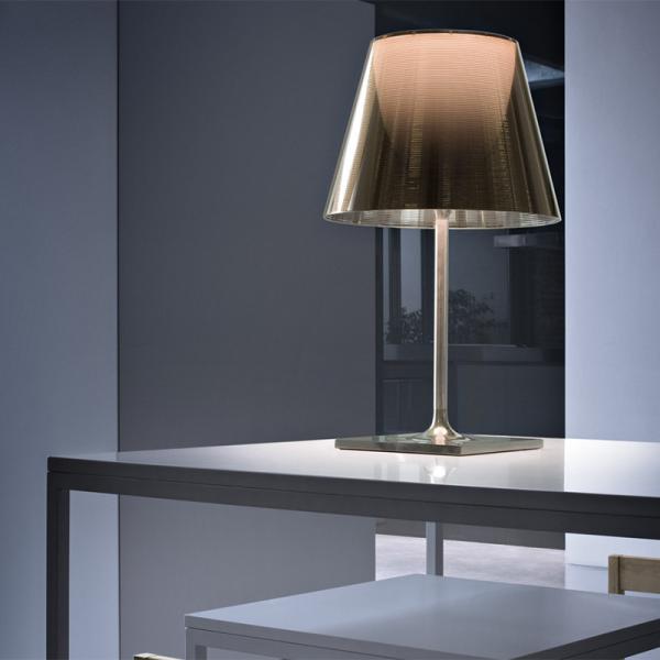Buy cheap Italian Designer Table Lamp Modern Acrylic Tabled Lamps ktrib table lamp(WH-MTB-157) from wholesalers