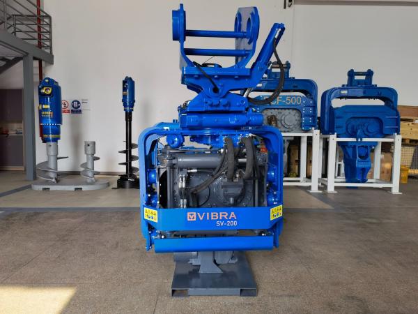 Buy cheap Hydraulic 3000rpm Side Grip Pile Driver One Piece Structure from wholesalers