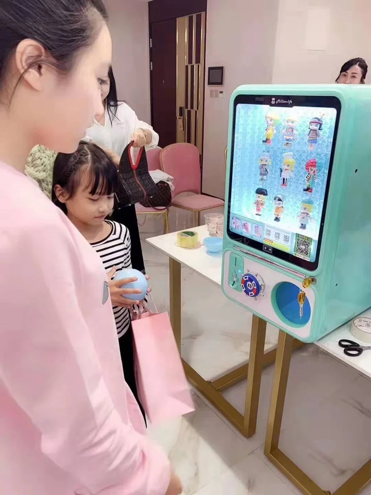 Dreamland High Quality Electronic Coin Operated 65mm 75mm Capsule Gashapon Toy Vending Machine