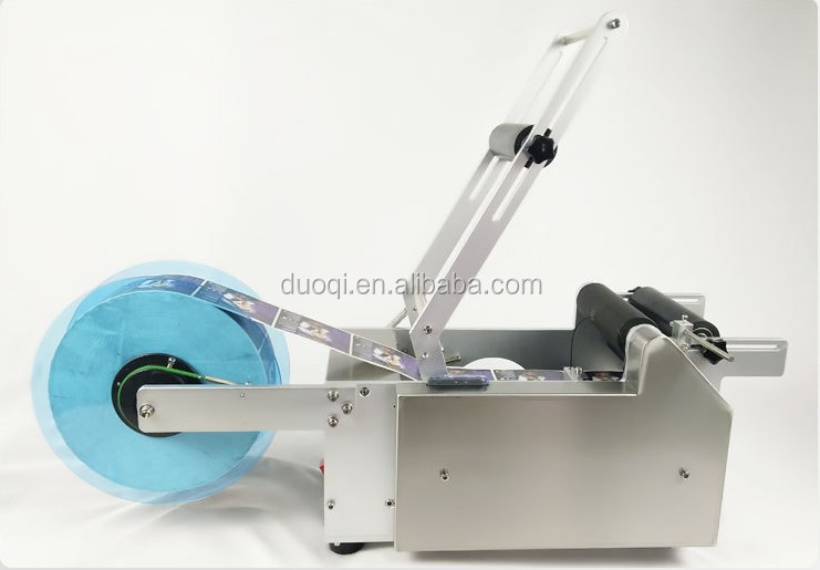 MT-50 Semi Automatic Labeling Machine High Speed For PET Bottles And Cans