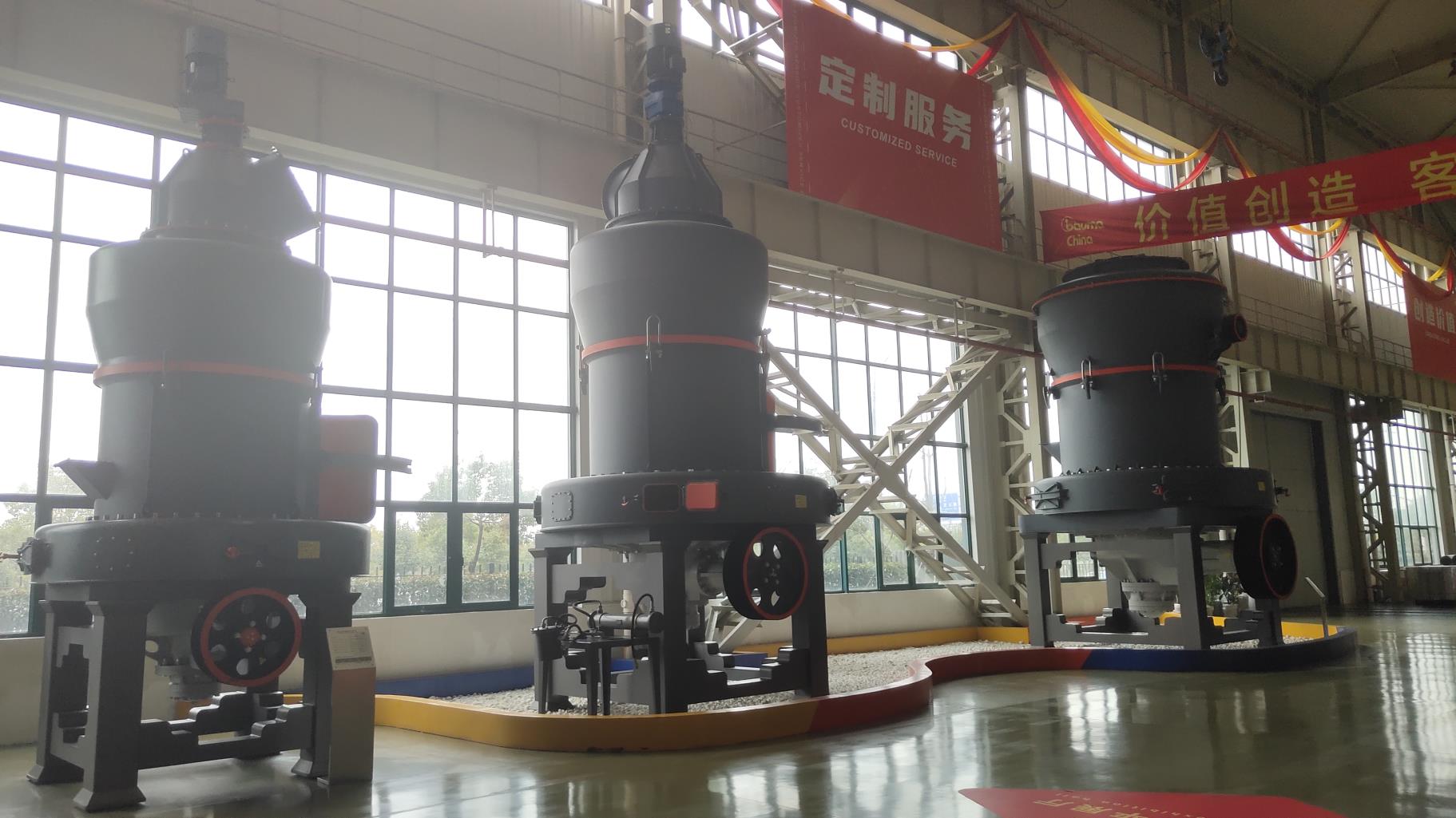 1 TPH Limestone Caco3 Mica Micro Powder Grinding Mill Raymond 4R