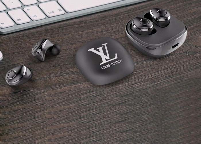 Stable Connecting True Wireless Stereo Earbuds Auto Pairing For Hiking