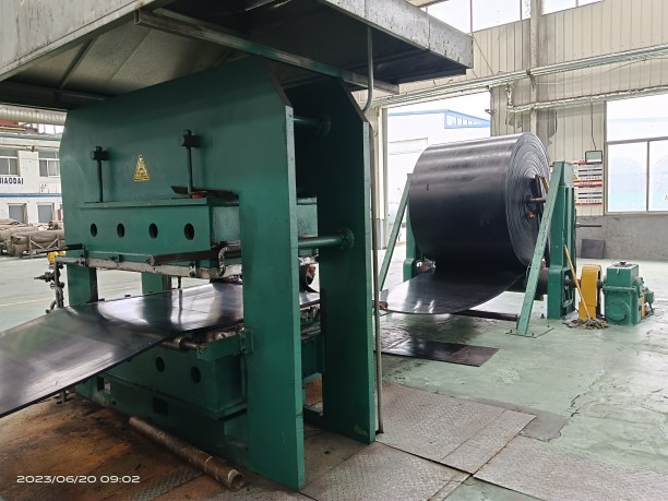 Rubber Converyer Belt Line Heat Press Machine Rubber Tile Vulcanizing Press