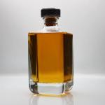 Zinc Alloy Cork Square Whiskey Bottle 700ml 21.5mm Crystal White