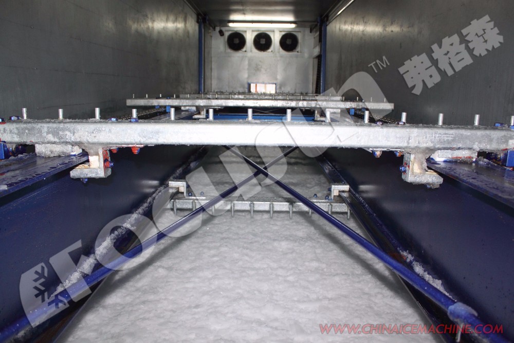 Rake Ice Storage and Crushing Snow Making System for 700 Square Meters Using Tube Ice