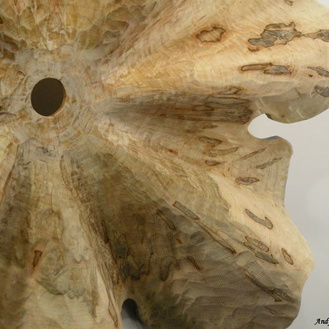 OEM ODM Handmade Wood Carving Sculpture Artists Collection
