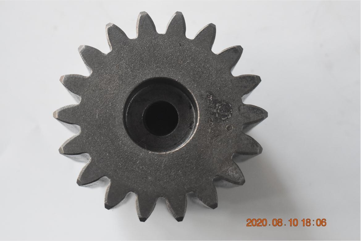 Komatsu Excavator Replacement Parts PC200-8 Final Drive Slewing Sun Gear 22U-26-21530