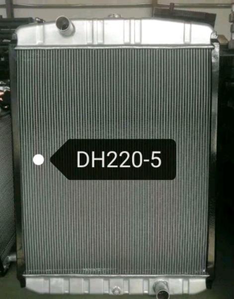Buy cheap 1060mm Excavator Radiator , Daewoo DH220-5 Construction Machinery Spare Parts from wholesalers
