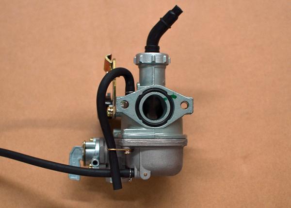 Buy cheap Silver Color Motorcycle Parts Carburetor Pz20 For 125CC Horizontal Engine from wholesalers