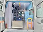 Diesel Mid Roof First Aid Ambulance For Hospital Patient Transit