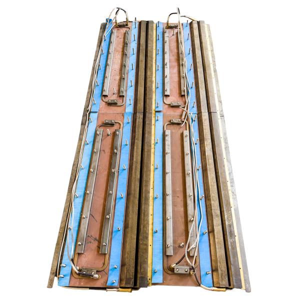 Buy cheap RM80617244/80617251 Screed Plate / Stove+Electric Heating Rod+Bead Assembly For Vdt-V783 High Quality Road Construction from wholesalers