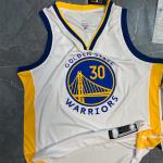 30 Curry White Custom Basketball Uniforms Polyester White Basketball Shirt