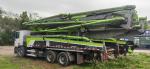 49 Meters Zoomlion Concrete Pump Truck Installed on Mercedes Benz with 3 Boom