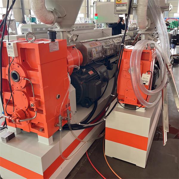 Lightweight Plastic Corrugated Pipe Production Line , Double Wall Corrugated