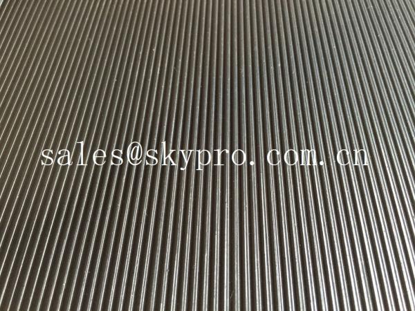 Buy cheap Dielectrical rubber matting rolls / max voltage 100000V insulation rubber sheet from wholesalers