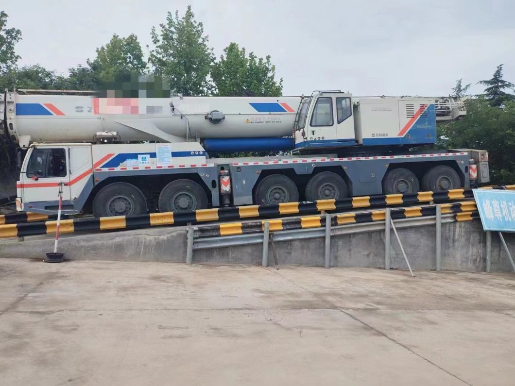2013 Zoomlion 220ton Mobile Crane Hydraulic Truck Crane All Terrain Hydraulic Mobile Crane Superlifte Crane Benz Engine