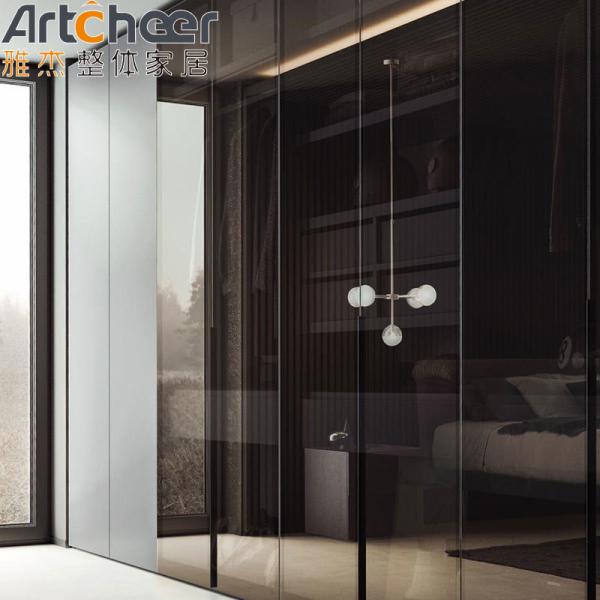Customize Size Wooden Hinge Door Bedroom Wardrobe Design for European Market in