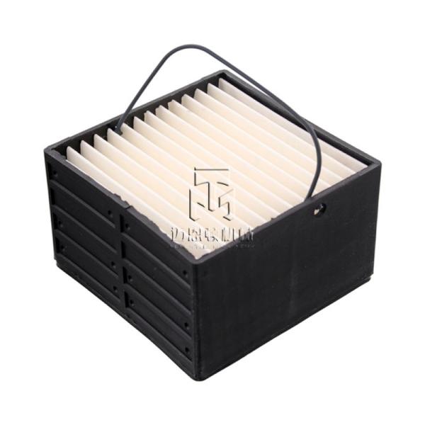 Buy cheap Filter element 01319822 04297812 04900061 14514238 21018746 0131 9822 0429 7812 0490 0061 1319822 4297812 4900061 USE IN DEUTZ BFM2012 BFM1013 engine from wholesalers