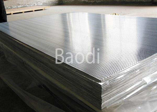 Buy cheap Architectural Screen Aluminum Perforated Steel Sheet With Round Hole Pattern from wholesalers