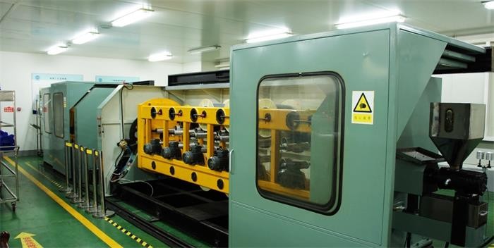 ISO9001 3000mm Pitch Fiber Optic Ribbon Cat6 Cable Making Machine
