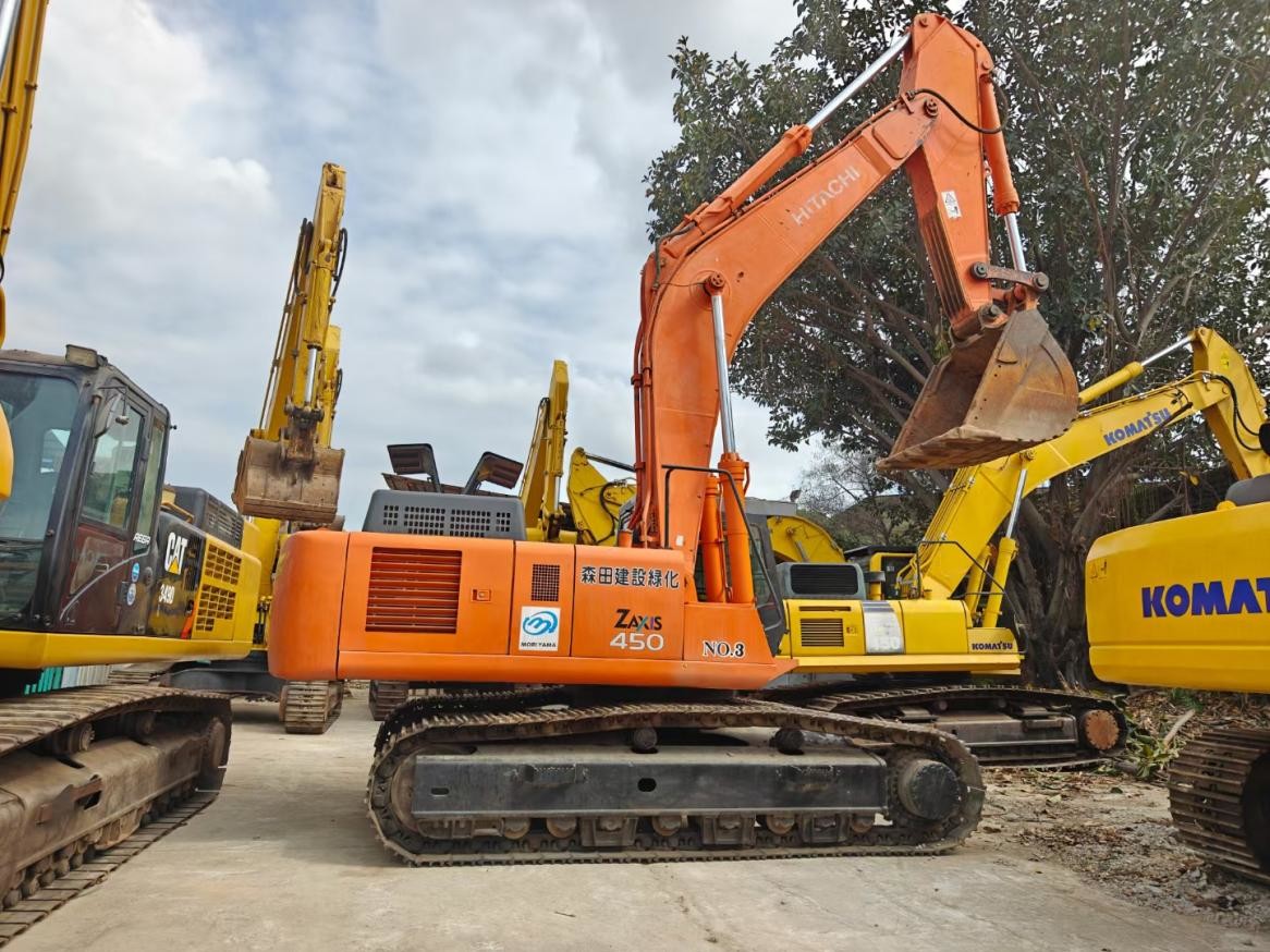 42ton Large Used Hitachi 450-6 Excavators With Bucket Capacity 2.7m³