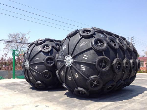 Flexible Durability Pneumatic Marine Fenders for Excellent Safety and Easy