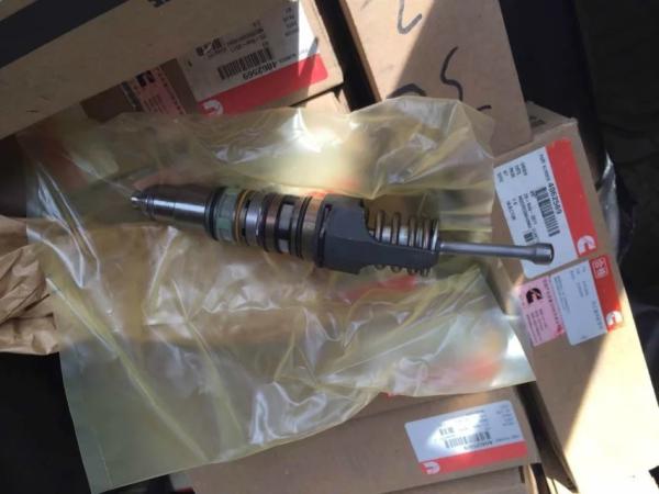 Buy cheap Cummins QSX15 engine parts fuel injector 4062569 from wholesalers