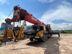 75ton Terrian Mobile Crane for Construction Equipment Truck-Mounted