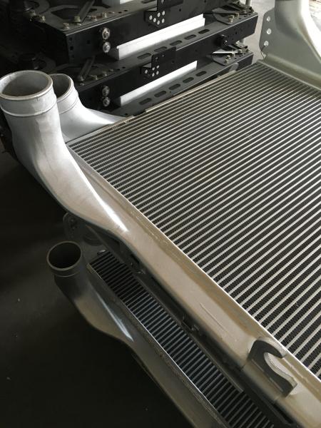 Buy cheap Aluminum high performance automotive radiator for truck air to air heat exchangers from wholesalers