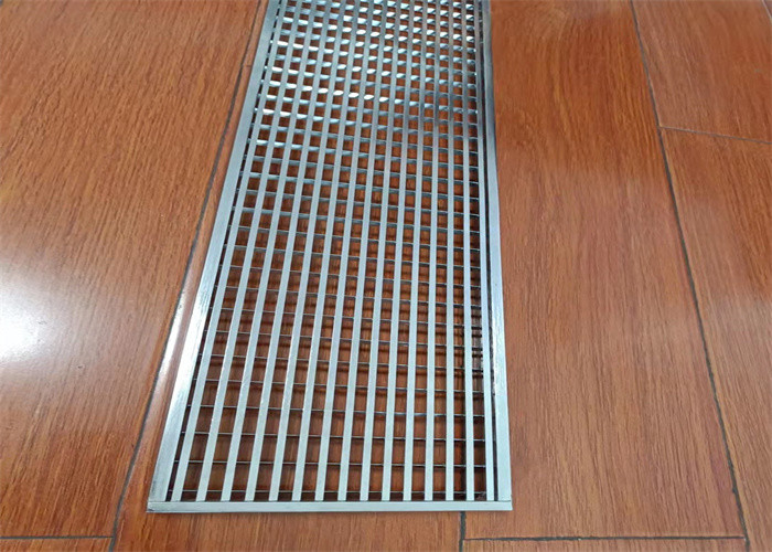 20×4mm Stainless Steel Linear Grating Swimming Pool Drainage Trays
