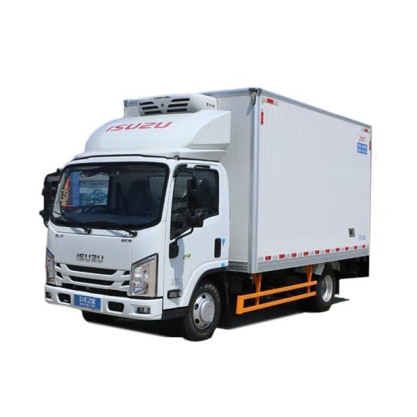 3360mm Wheelbase Isuzu 10 Ton Box Refrigerator Truck For Vegetable And Meat