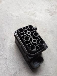 Wholesale Audi Q7 Air Suspension Repair Kit Compressor Valve Block OEM 7L0 698 014 from china suppliers