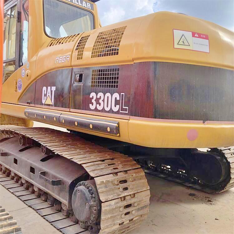 30 Ton Used Caterpillar 330CL Crawler Excavator in Japan with 1.7 m3 Bucket Capacity
