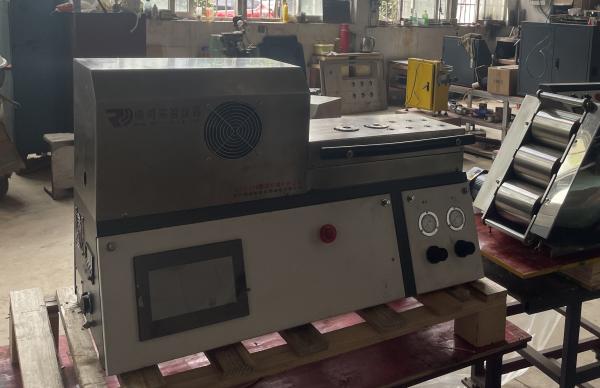 Quality PVC PE Twin Screw Laboratory Mixing Extruder 190mm 250m Screw Thread Length for sale